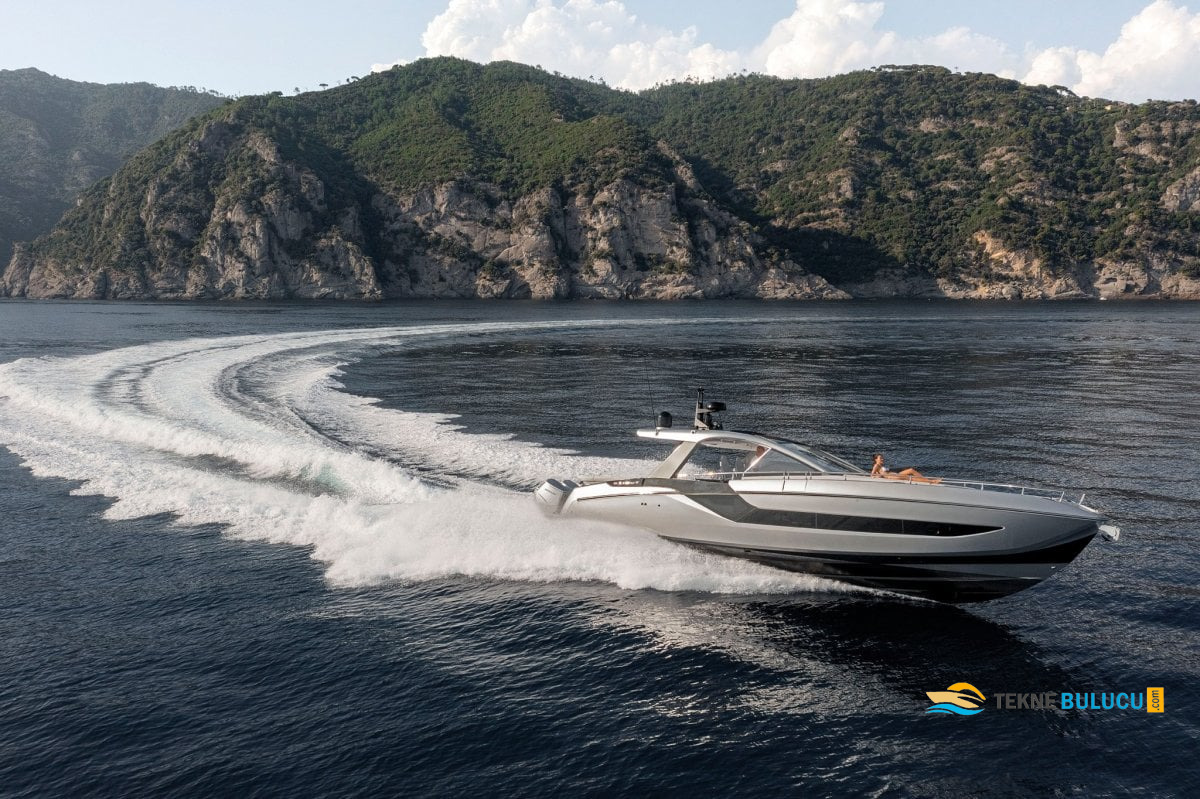 Azimut Verve 48 2024 iç mekan 2