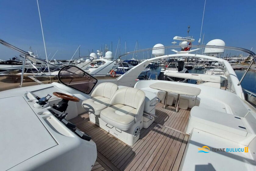 Princess Princess 23M 2008 Model iç mekan 3