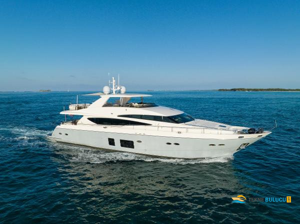Princess Princess 95 Motor Yacht 2009 Model iç mekan 2
