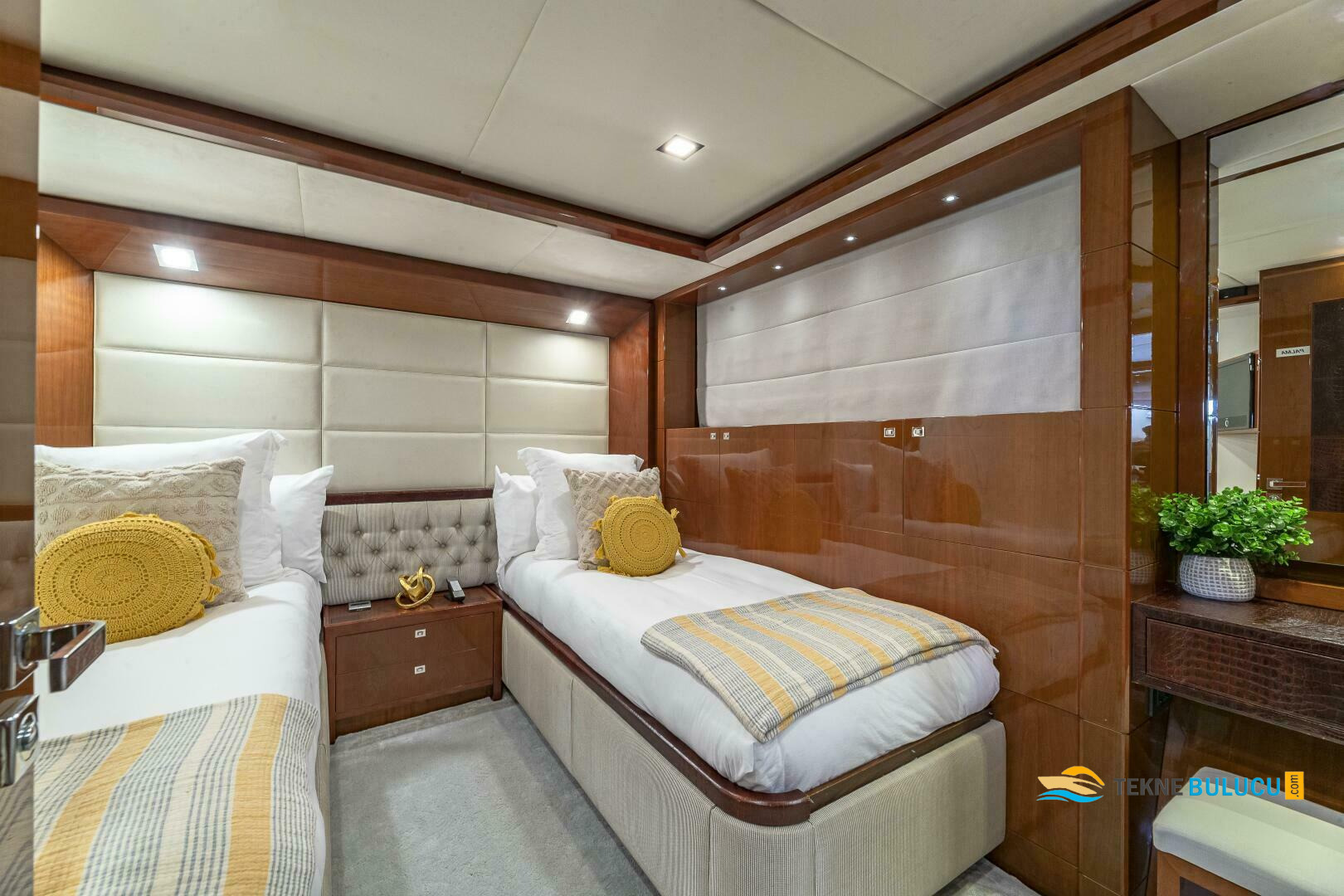 Princess Princess 32M 2015 Model iç mekan 3