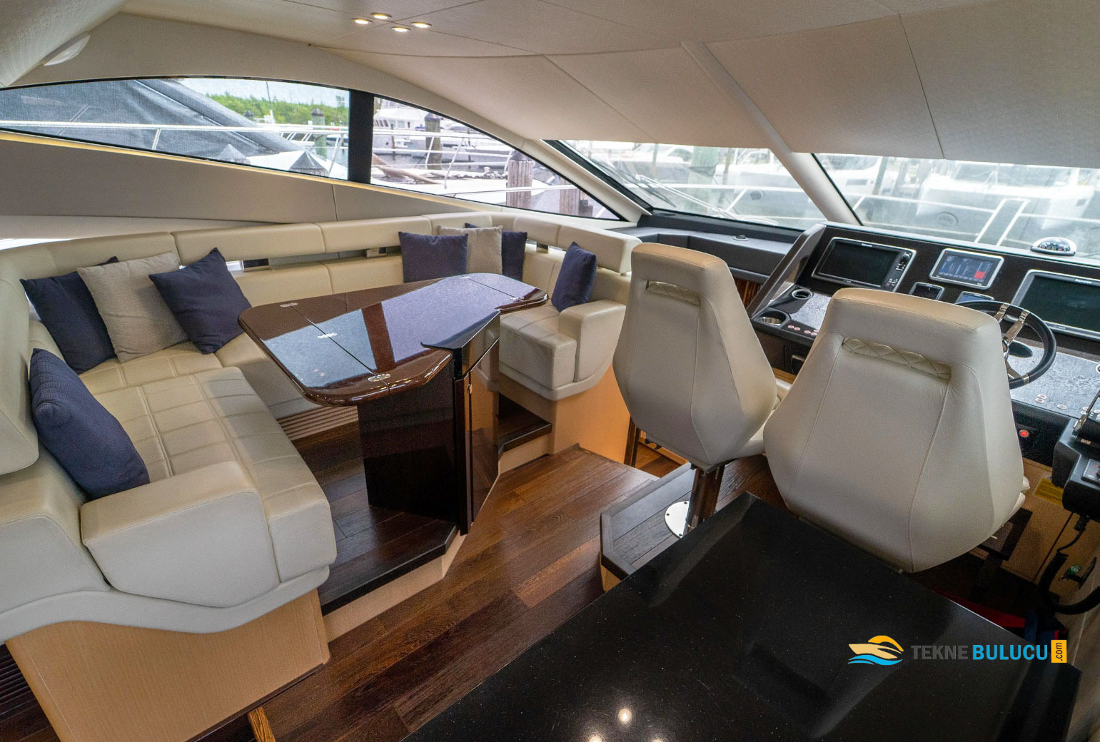 Sunseeker Manhattan 58 1994 Model iç mekan 3