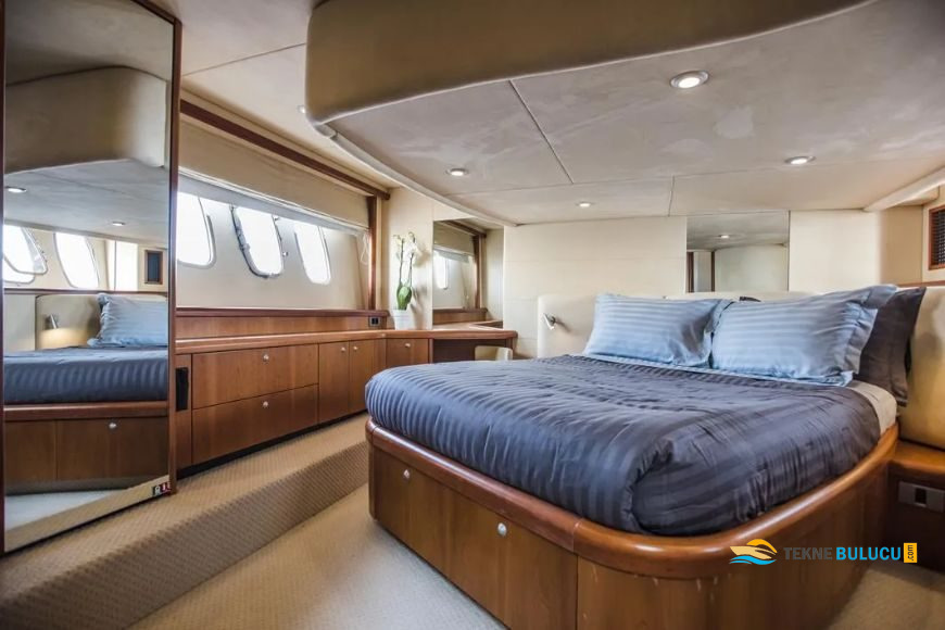 Sunseeker Manhattan 54 1999 Model iç mekan 2