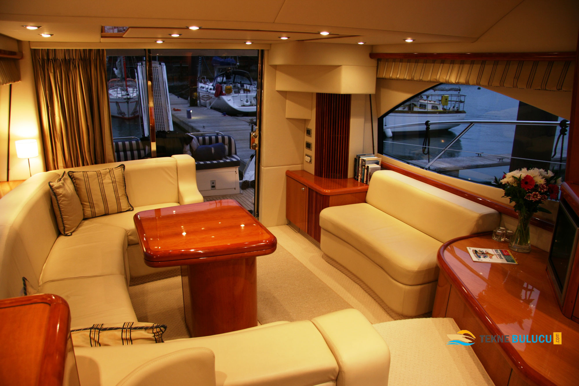 Sunseeker Manhattan 50 2008 Model iç mekan 3