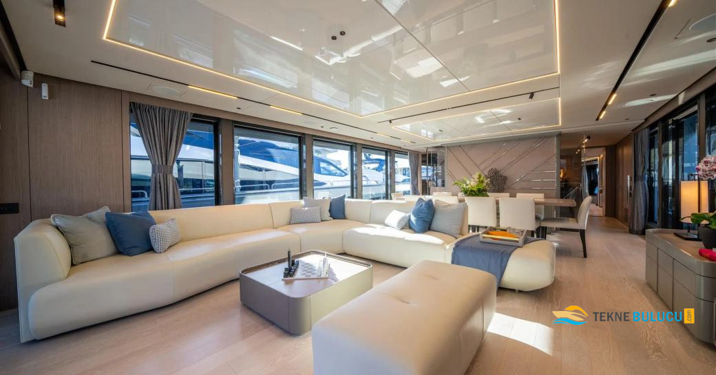 Sunseeker 100 Yacht 2023 Model iç mekan 2