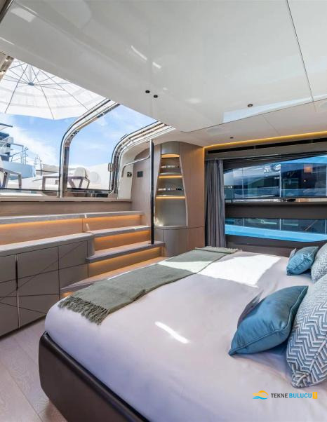 Sunseeker 100 Yacht 2023 Model iç mekan 3