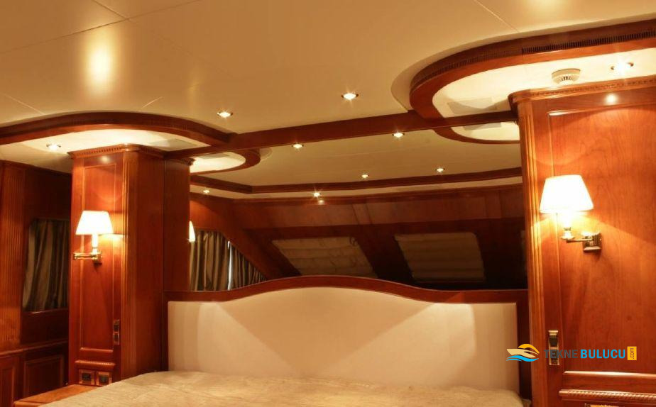 Benetti Tradition 100 30m 2004 Model iç mekan 1