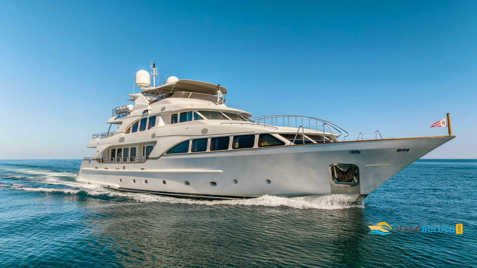 Benetti Classic 120 36m 2009 Model inceleme