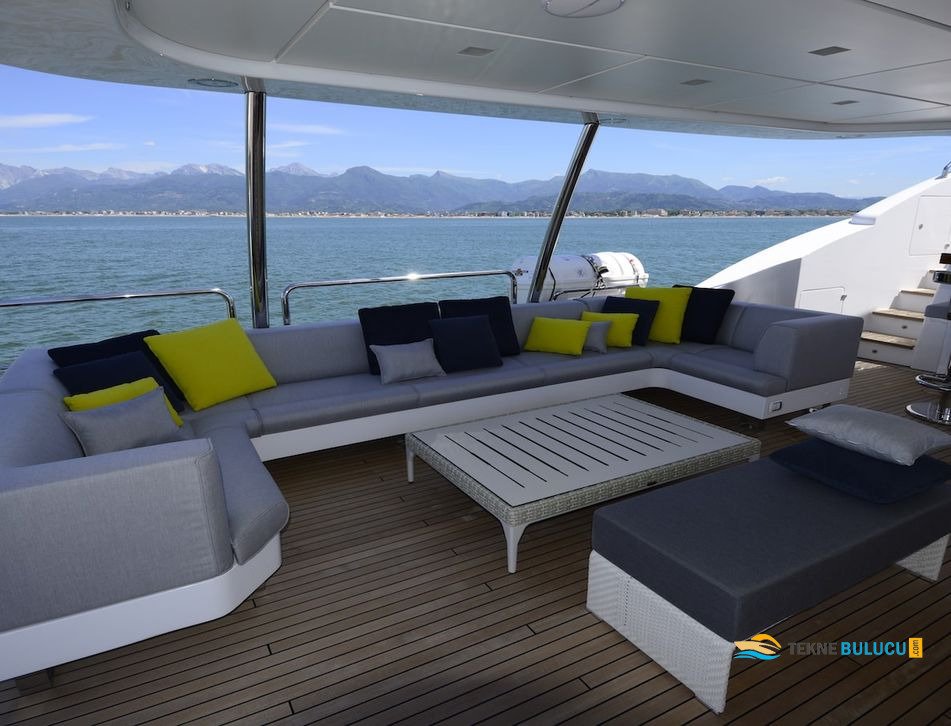 Benetti Tradition 105 2010 Model iç mekan 1