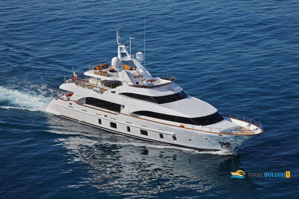 Benetti Tradition 105 2010 Model iç mekan 3