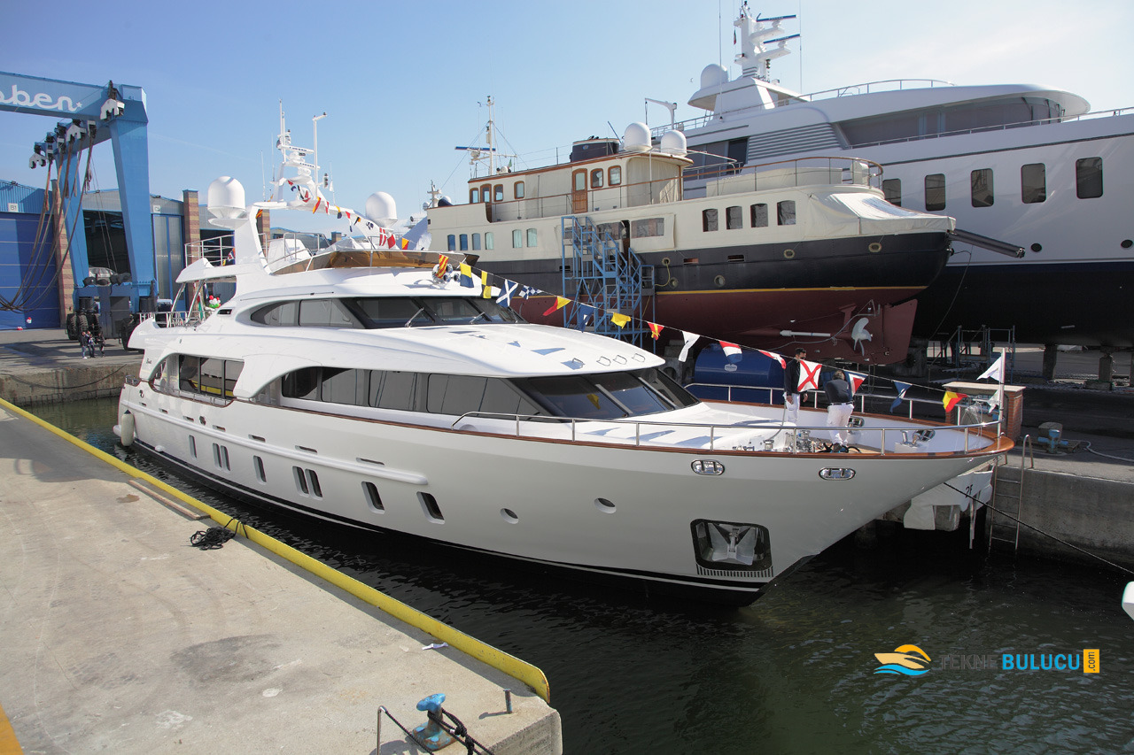 Benetti Tradition 105 2012 Model inceleme