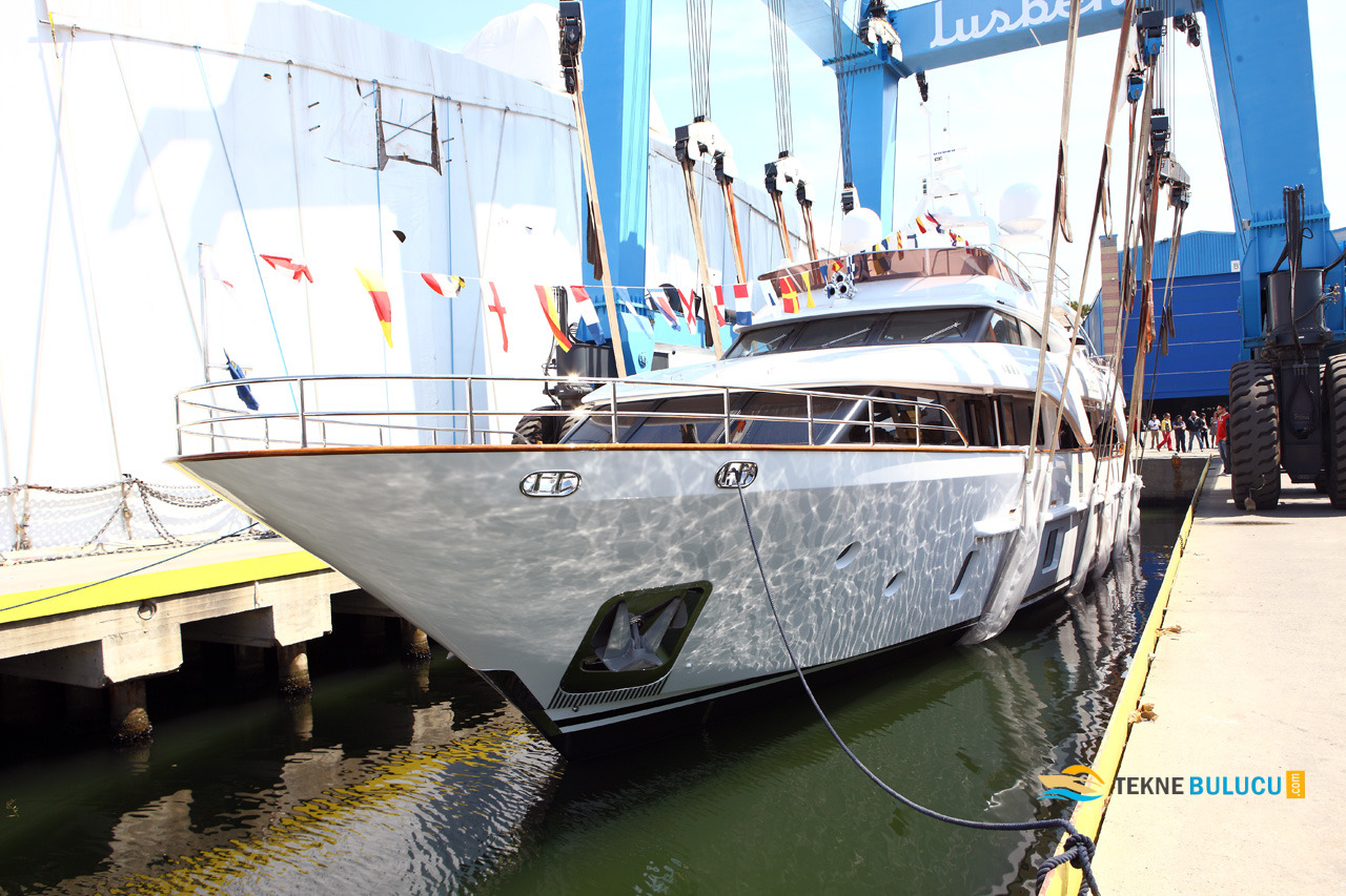 Benetti Tradition 105 2013 Model iç mekan 2