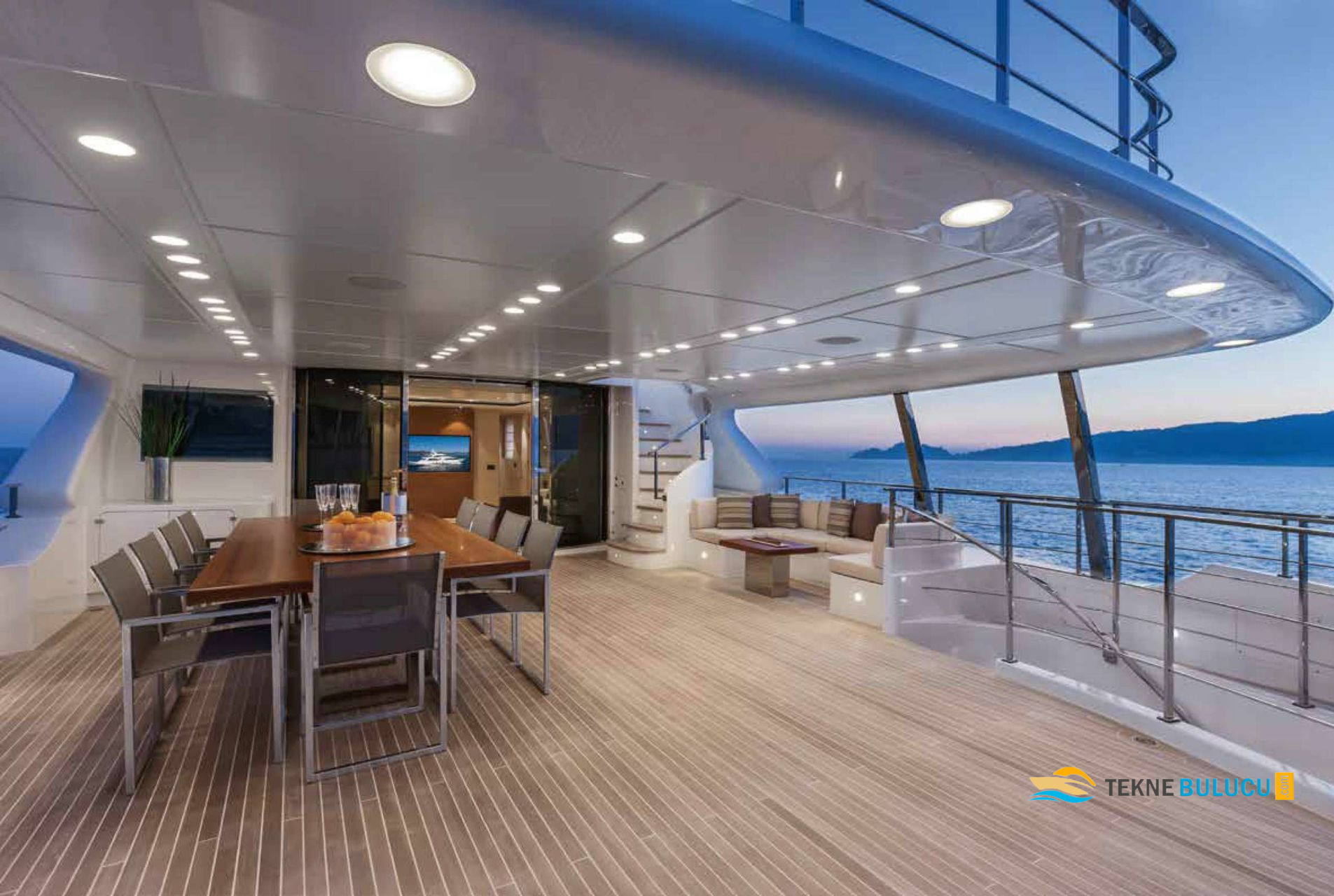 Benetti Classic 121 36m 2012 Model iç mekan 3