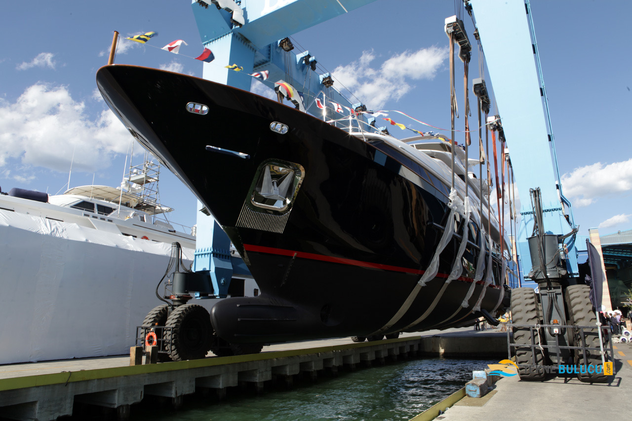 Benetti Classic 121 36m 2014 Model iç mekan 3