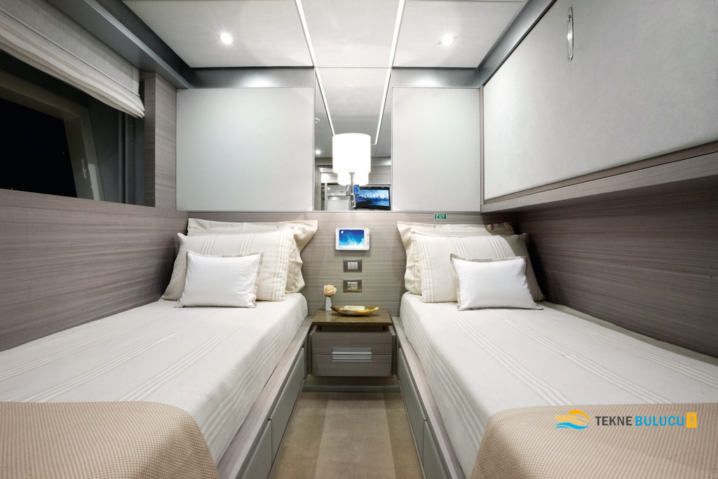 Benetti Fast 140 2017 Model iç mekan 3