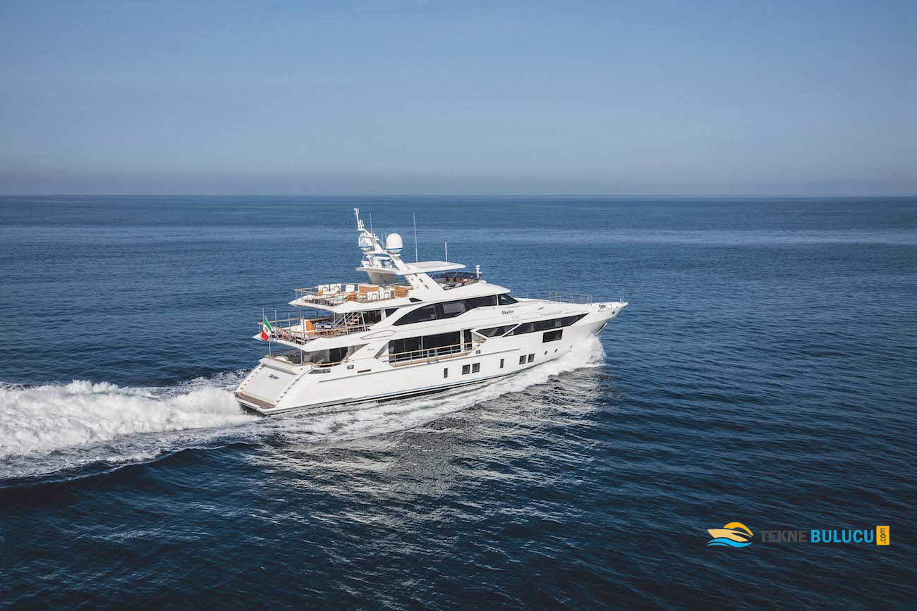 Benetti Fast 125 2021 Model iç mekan 1