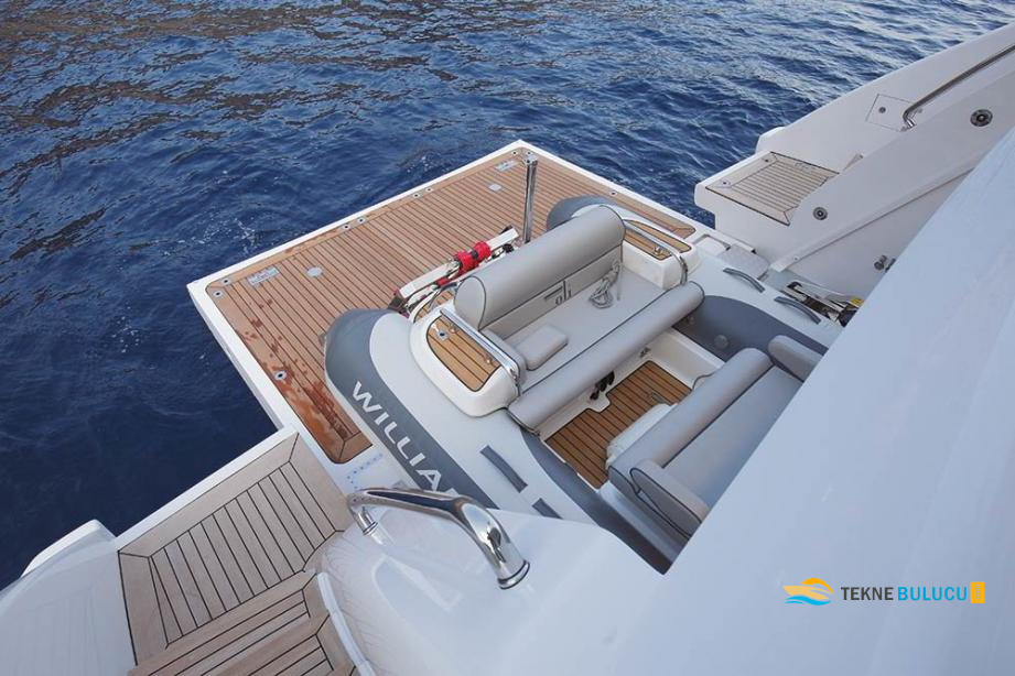 Benetti Mediterraneo 116 2017 Model iç mekan 1