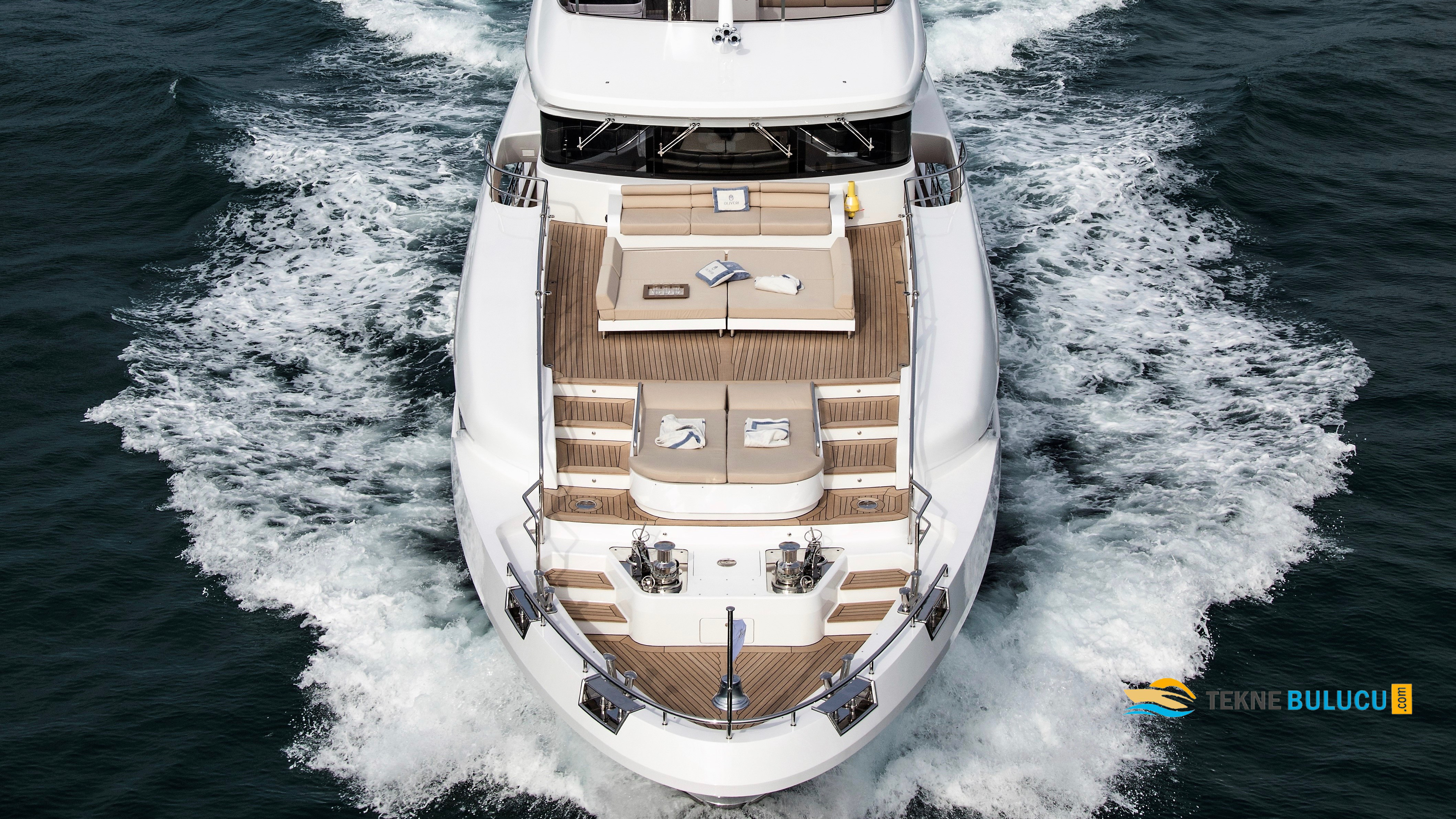 Benetti Delfino 95 2021 Model iç mekan 2