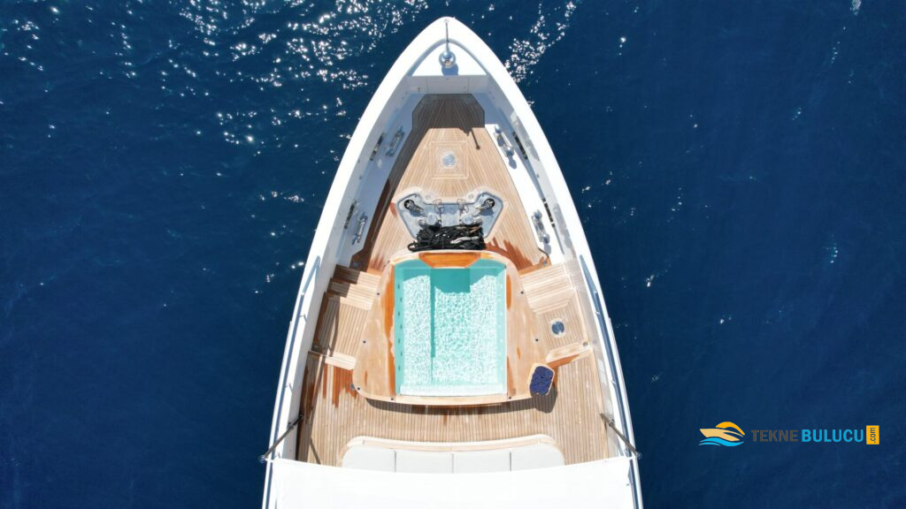 Benetti Motopanfilo 37M 2021 Model iç mekan 3