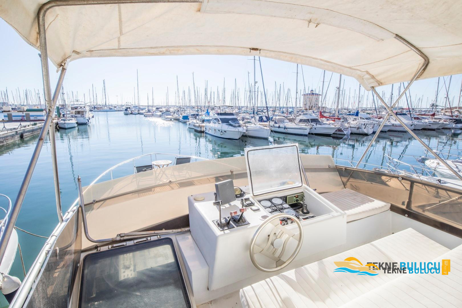 Ferretti Altura 52 S 1988 iç mekan 2