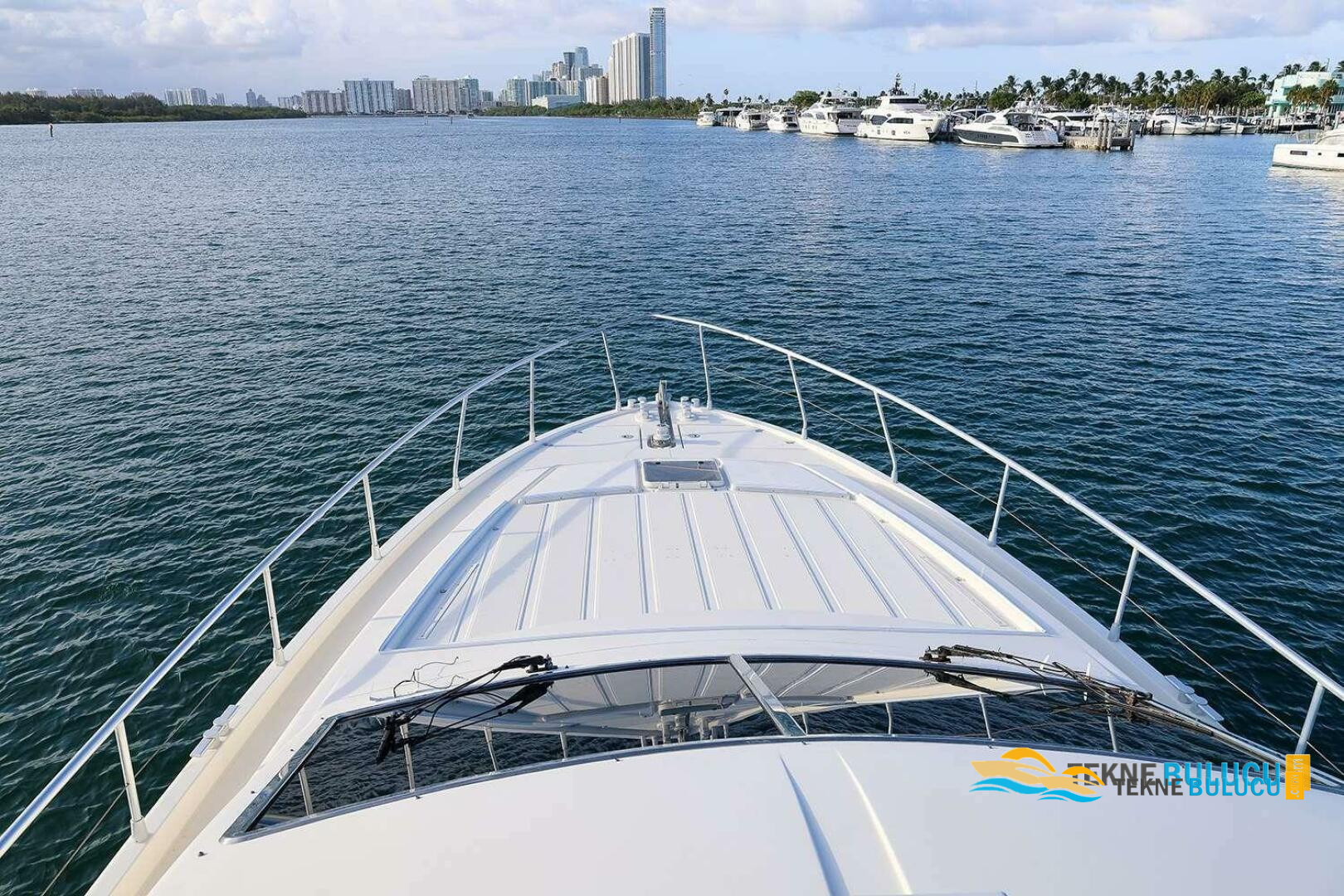 Ferretti 165 / 55 1995 iç mekan 1