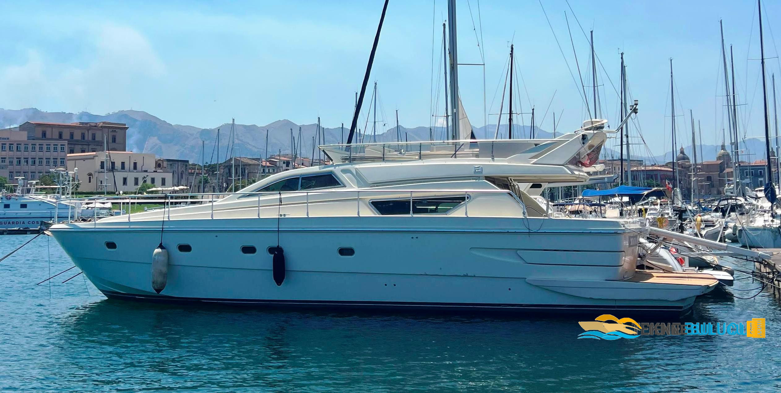 Ferretti 165 / 55 1996 iç mekan 1