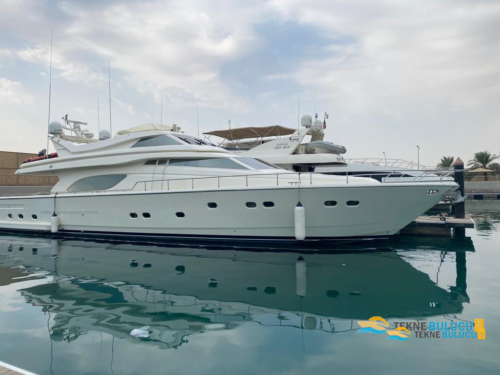 Ferretti 80 2001 iç mekan 3