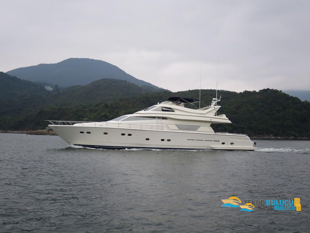 Ferretti 80 RPH 1997 iç mekan 1