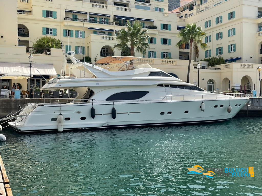 Ferretti 80 RPH 2000 inceleme