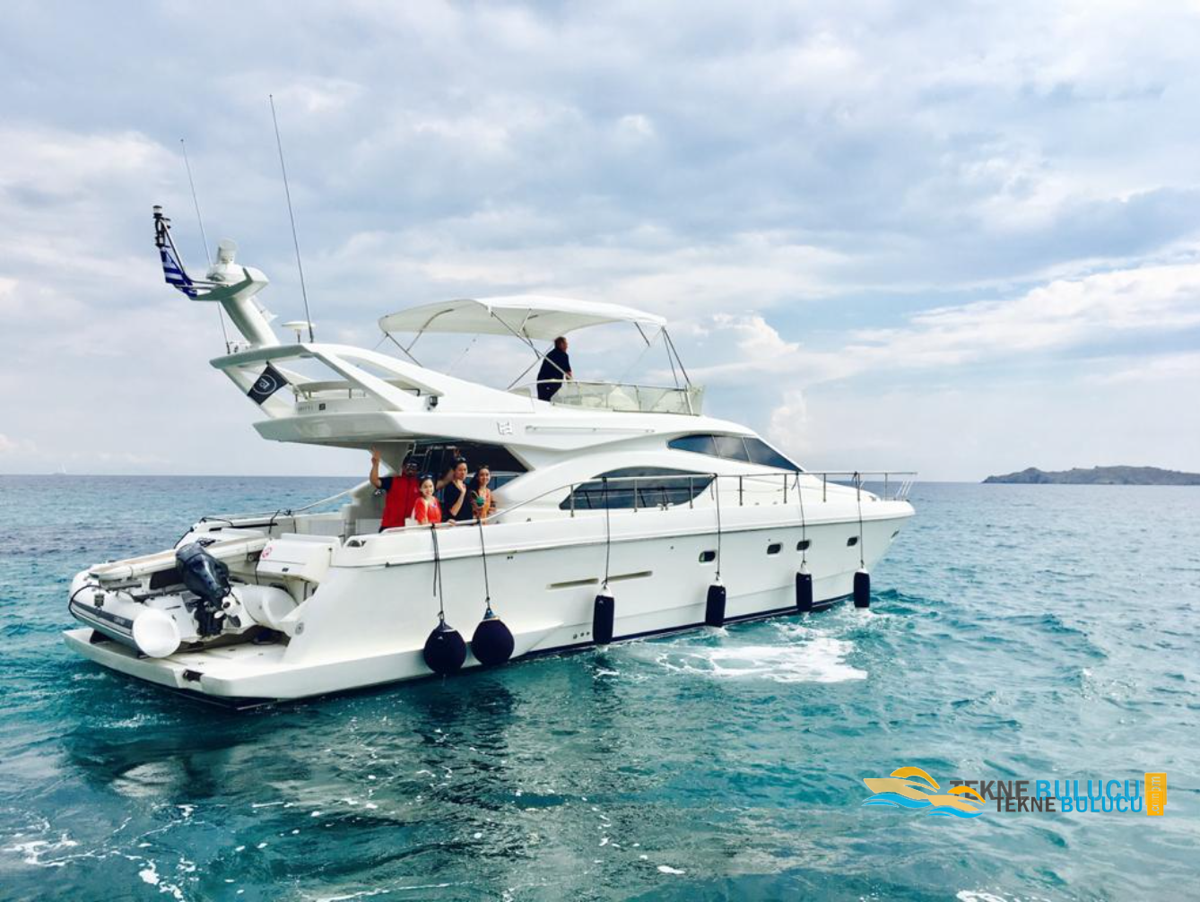 Ferretti 53 1999 iç mekan 3
