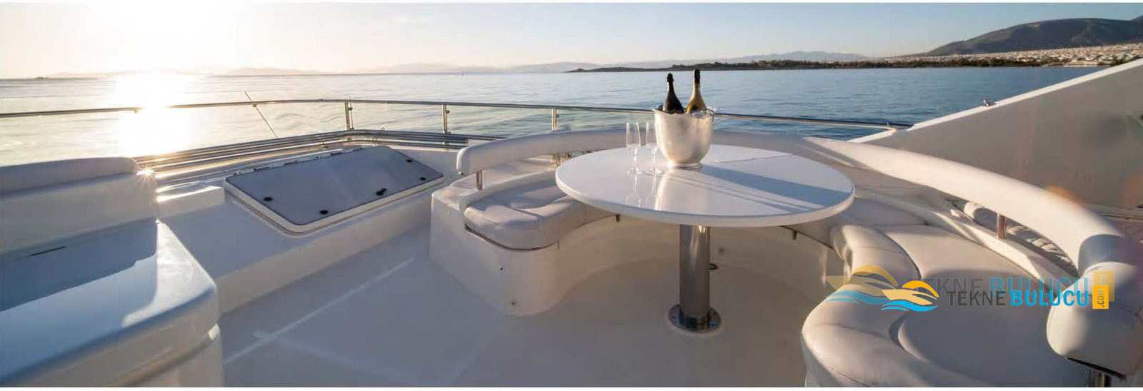 Ferretti 68 2000 iç mekan 3