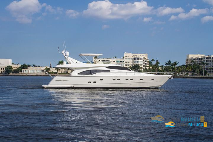 Ferretti 68 2003 inceleme