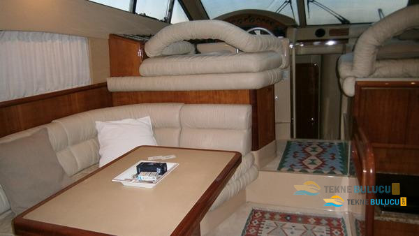 Ferretti 430 1999 iç mekan 2