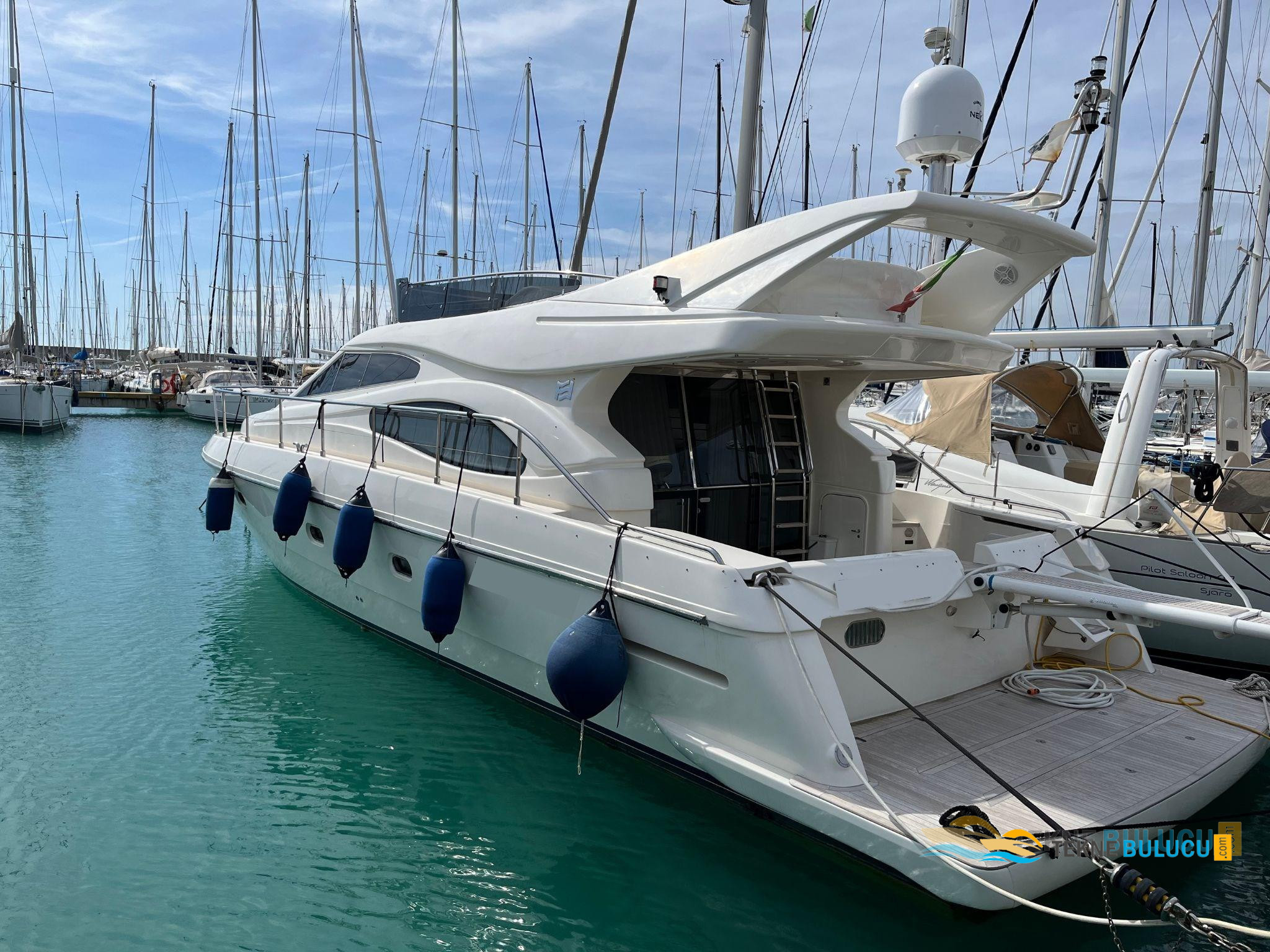 Ferretti 480 2003 inceleme
