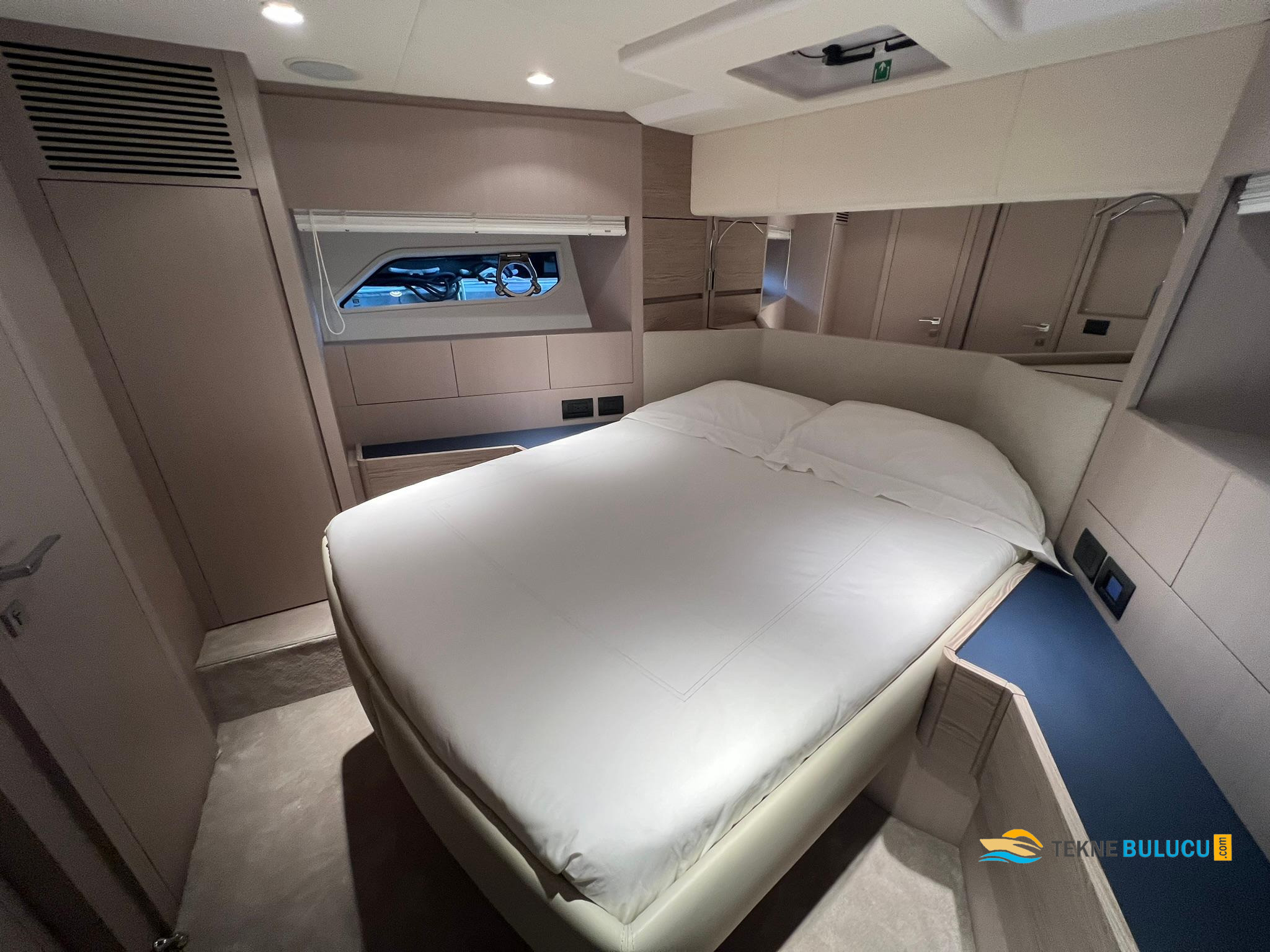 Ferretti 500 2005 iç mekan 2