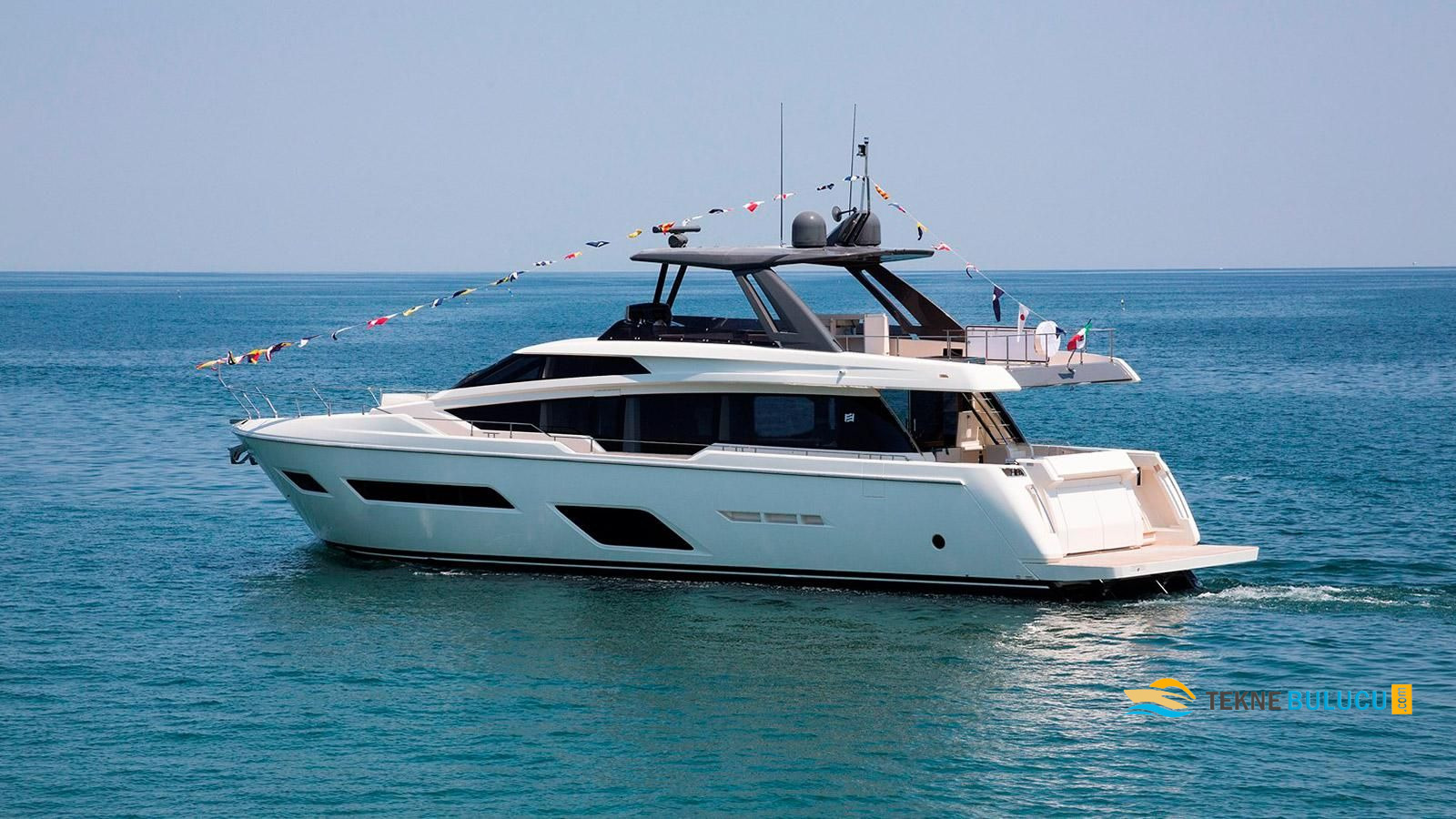 Ferretti 780 2008 iç mekan 1