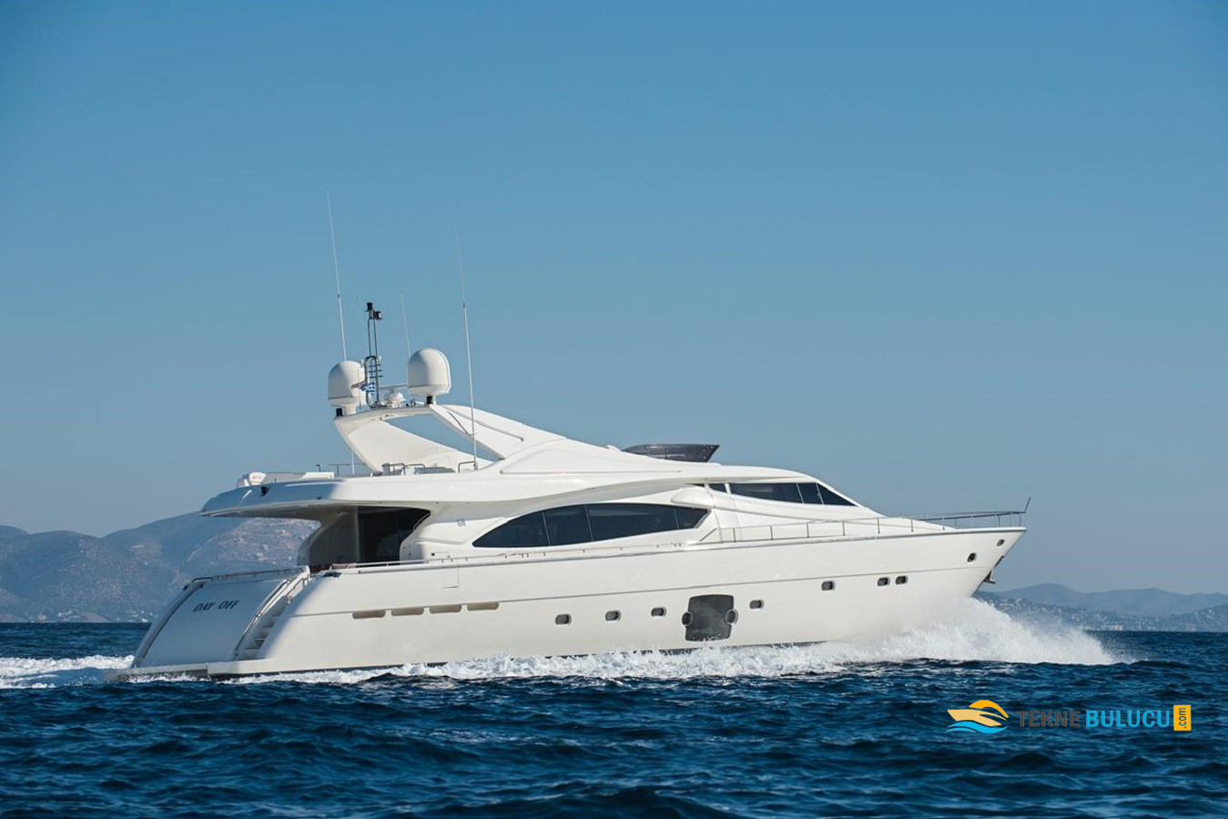 Ferretti 881 2008 iç mekan 2