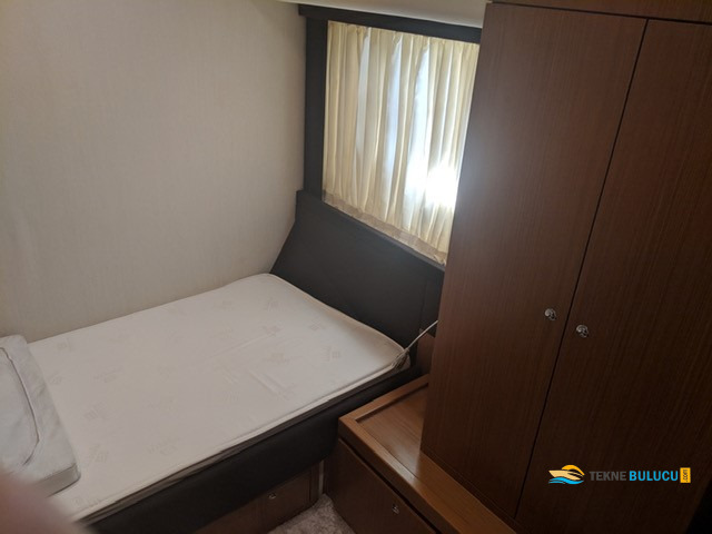 Ferretti 510 / 530 2013 iç mekan 2