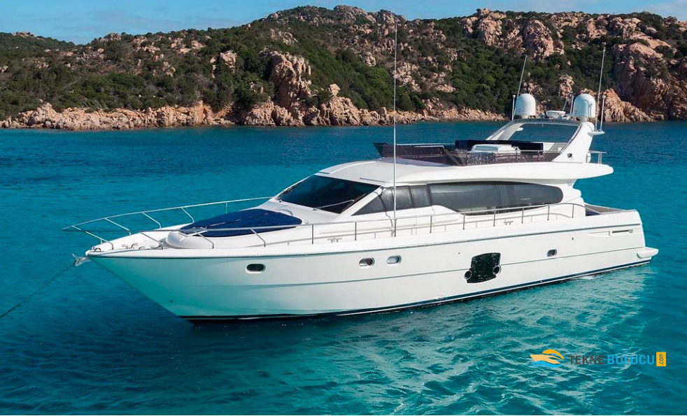 Ferretti 631 / 660 2008 iç mekan 1